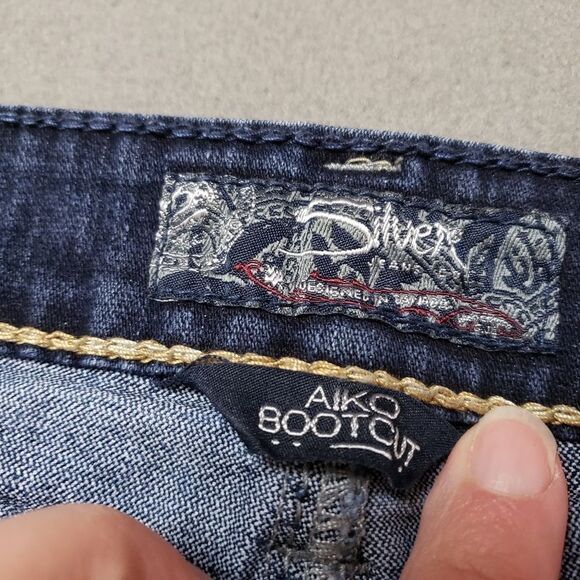 SILVER AIKO Jeans Dark Wash Bootcut Sz 22 - Picture 4 of 16